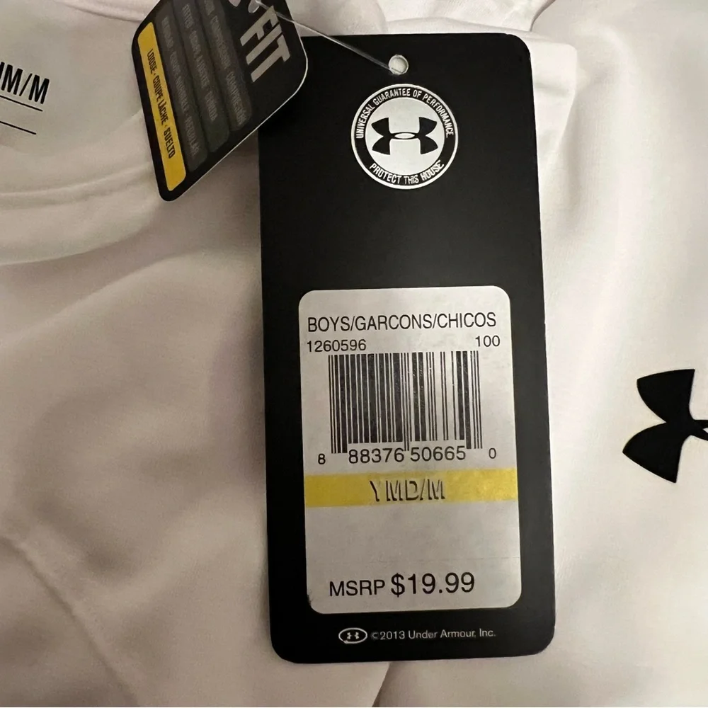 Under Armour Heatgear (lot of 2) Boy’s White Short Sleeve Soccer Shirts - M